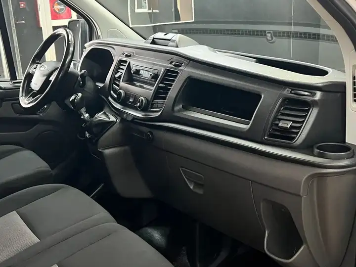 Ford Transit 2021, foto 19