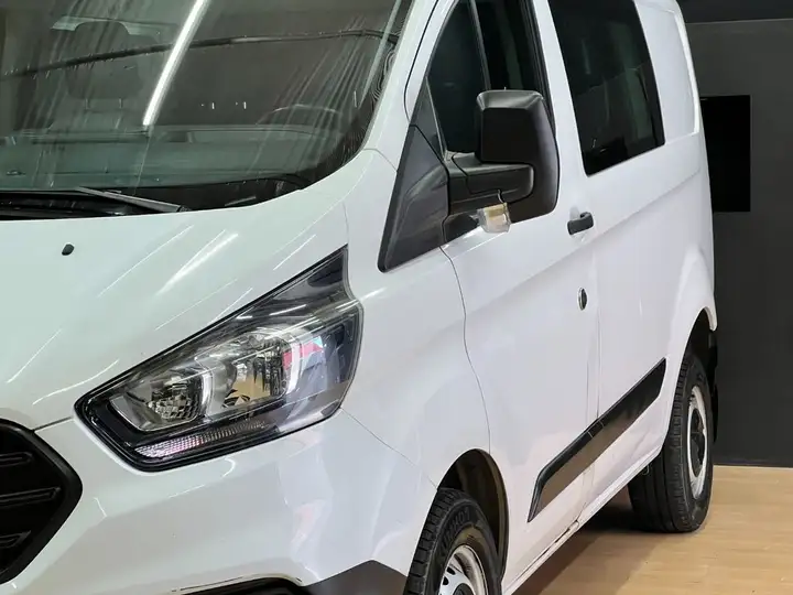 Ford Transit 2021, foto 30
