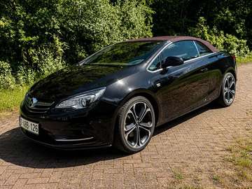 Cascada 1.4 Turbo Innovation S
