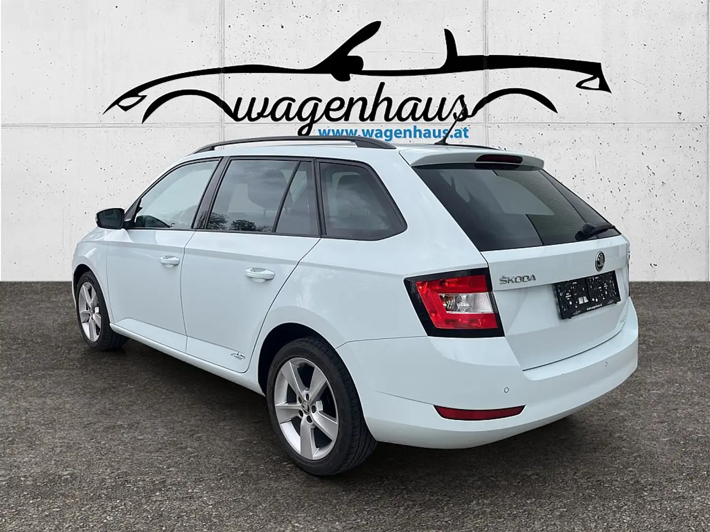 Skoda Fabia Combi Ambition Austria, Sitzheizung, App, PDC Weiß - 2