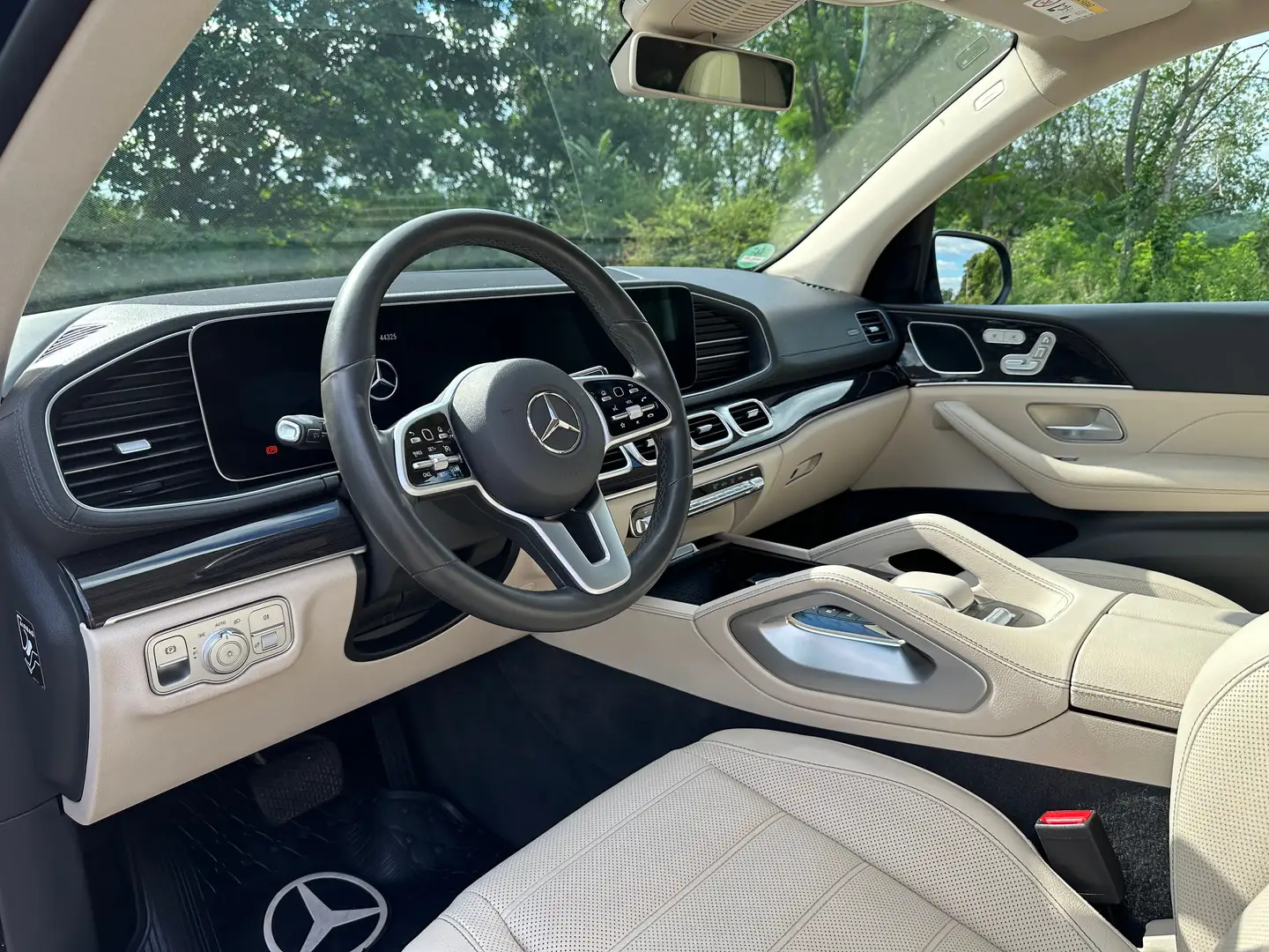 Mercedes-Benz GLS 350 TÜV AU NEU 4-MATIC/VOLL-AUSTATTUNG*LEDER*7-SITZ Czarny - 2