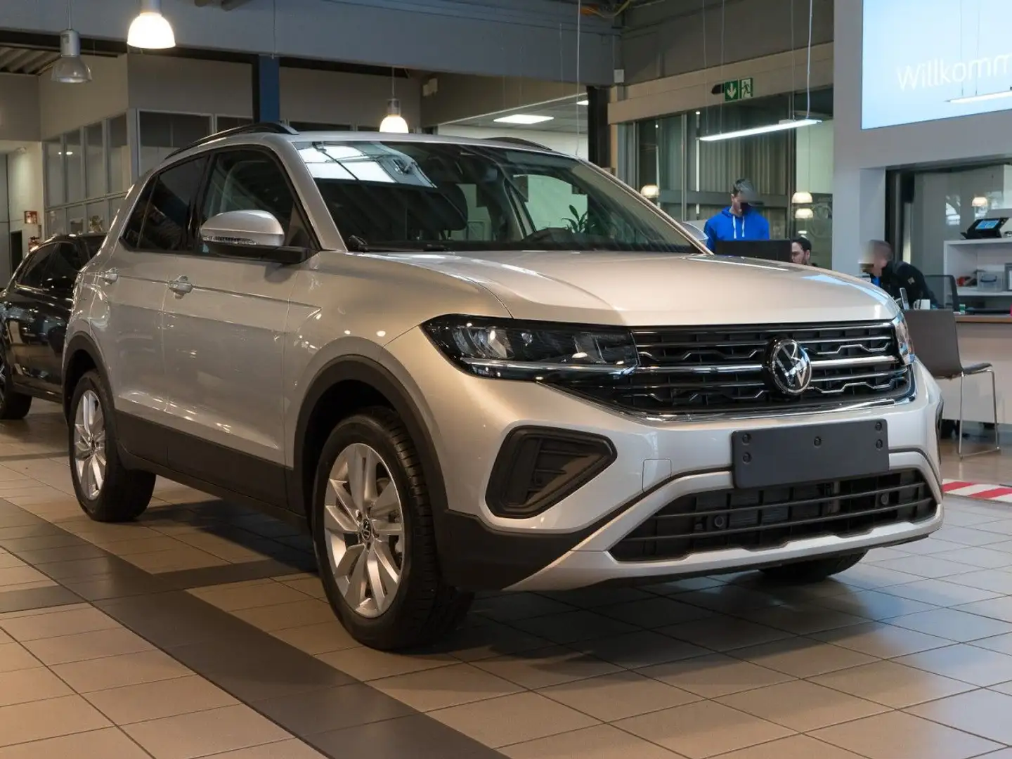 Volkswagen T-Cross 1.0 TSI Life DSG+LED+Kamera Klima Silber - 2