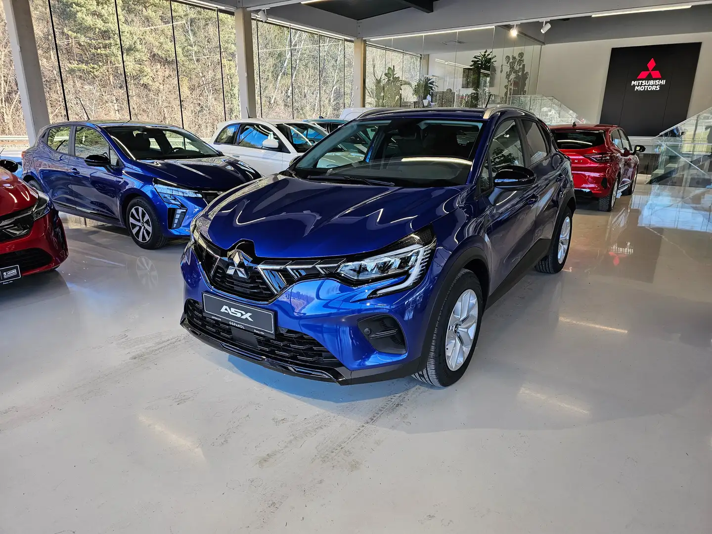 Mitsubishi ASX 1,3 DI-T MHEV Invite Blau - 1