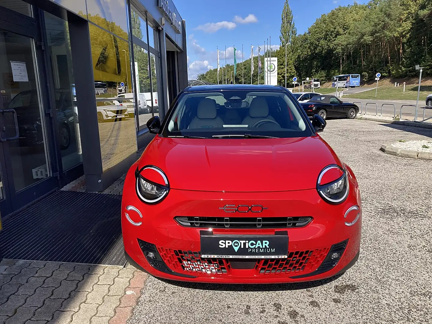 Fiat 600 Hybrid mHEV 110 6-Gang eDCT La Prima Rot - 2