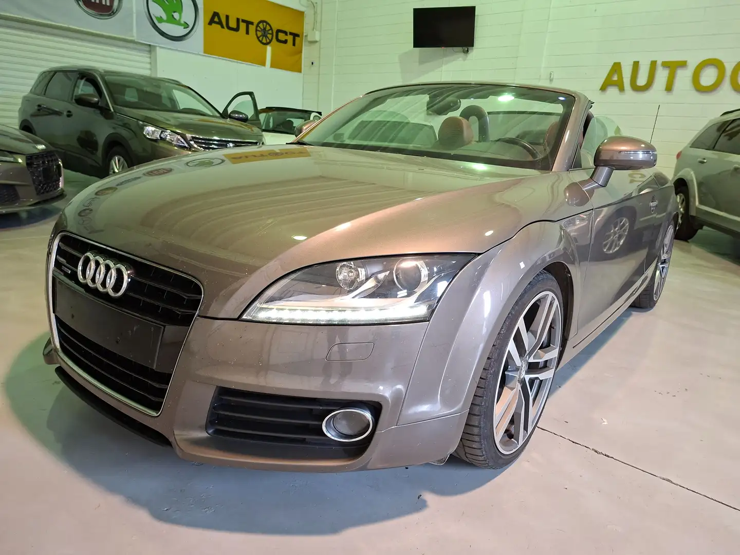 Audi TT TT Roadster 2.0 + € 2.500 TASSO 0 Grijs - 1