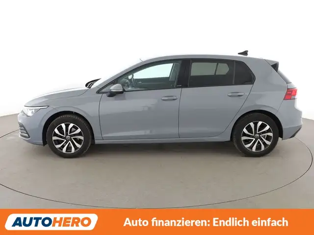 Volkswagen Golf view 3