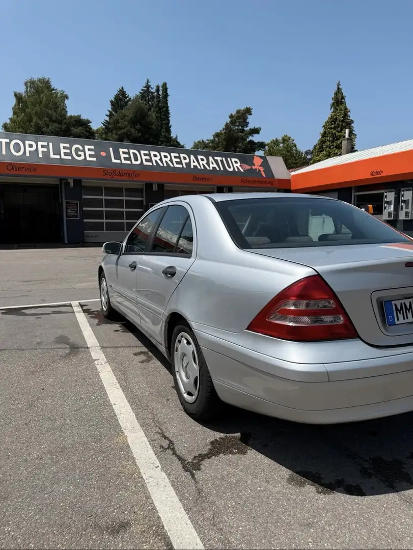 Mercedes-Benz C 180 C 180 Kompressor (203.046) Grau - 2