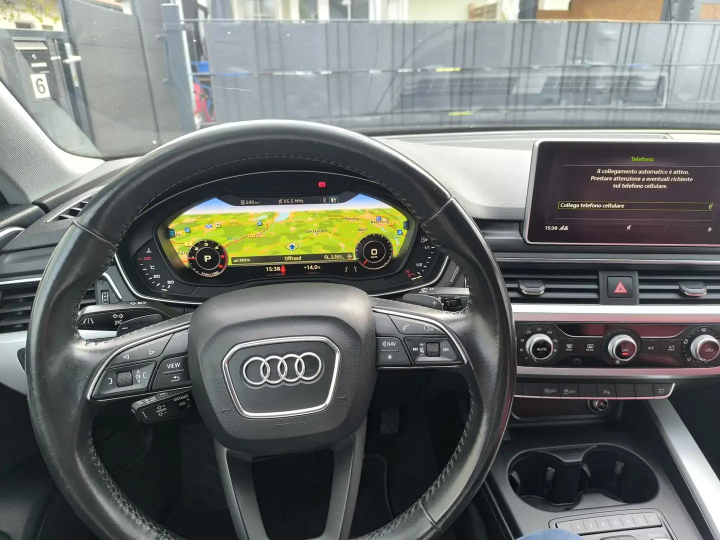 Audi A4 2.0 tdi ultra 150cv s-tronic - 1