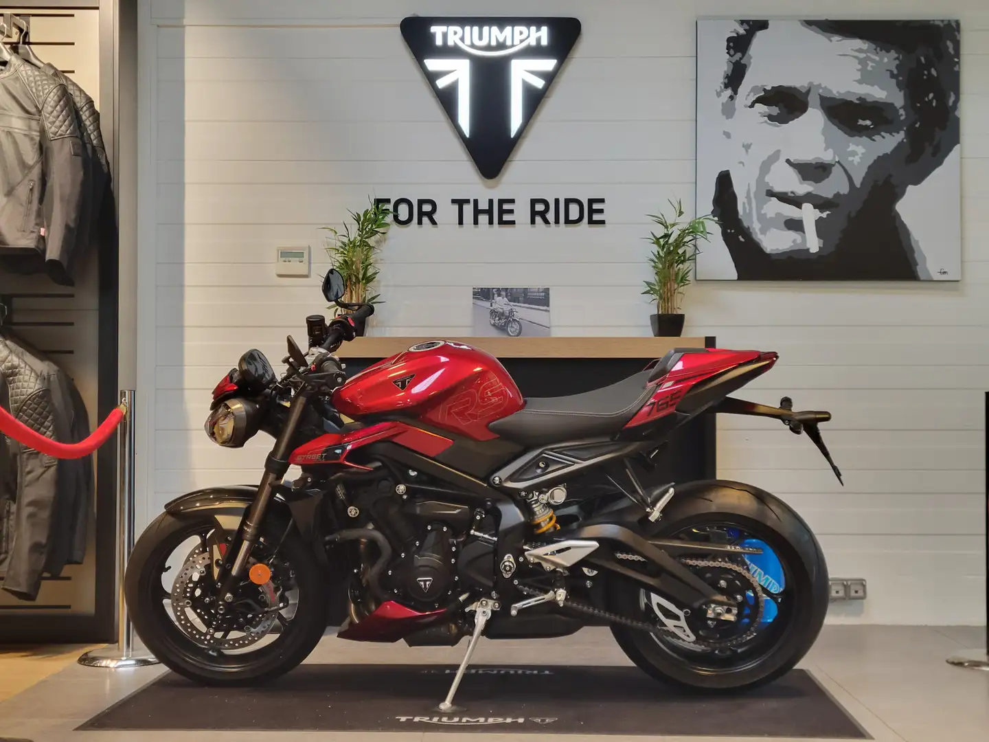 Triumph Street Triple 765 Alb - 2