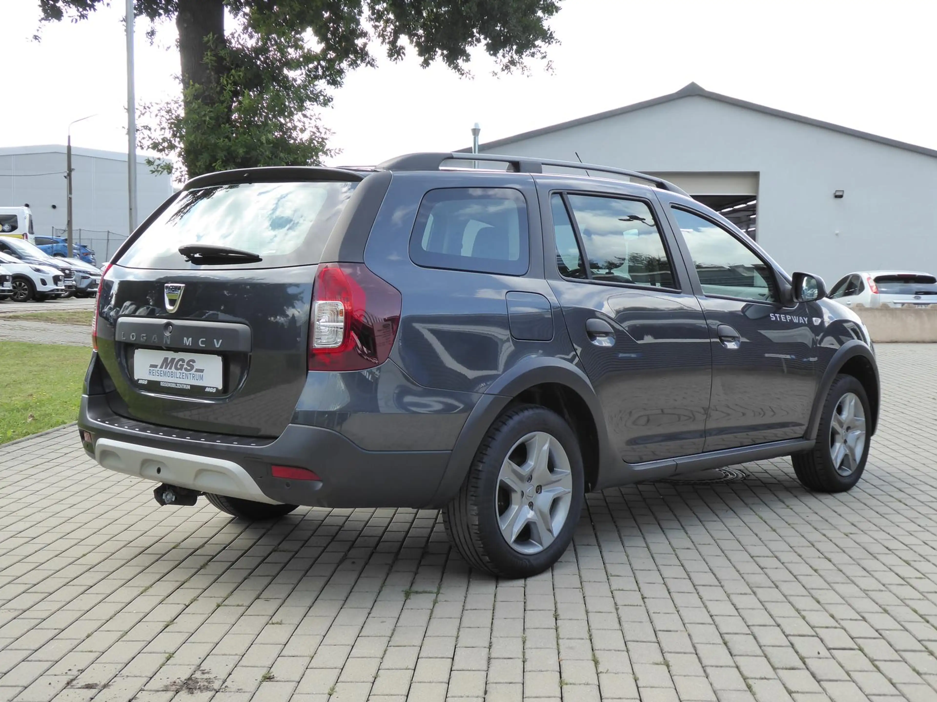 Dacia Logan 0.9 TCE 'Stepway' #RFK #LMF #NAVI #KLIMA #DAB — photo 6