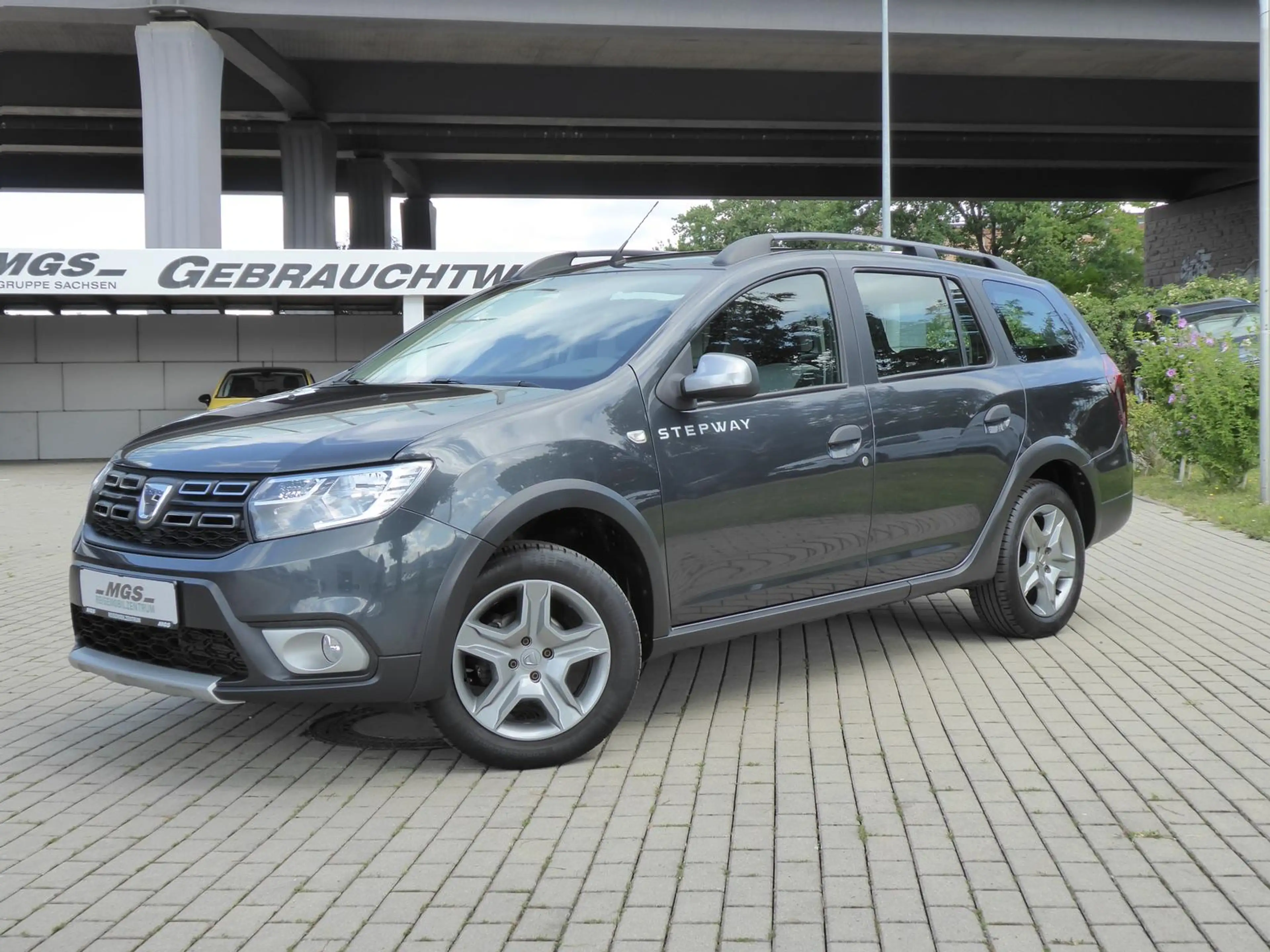 Dacia Logan 0.9 TCE 'Stepway' #RFK #LMF #NAVI #KLIMA #DAB — photo 2