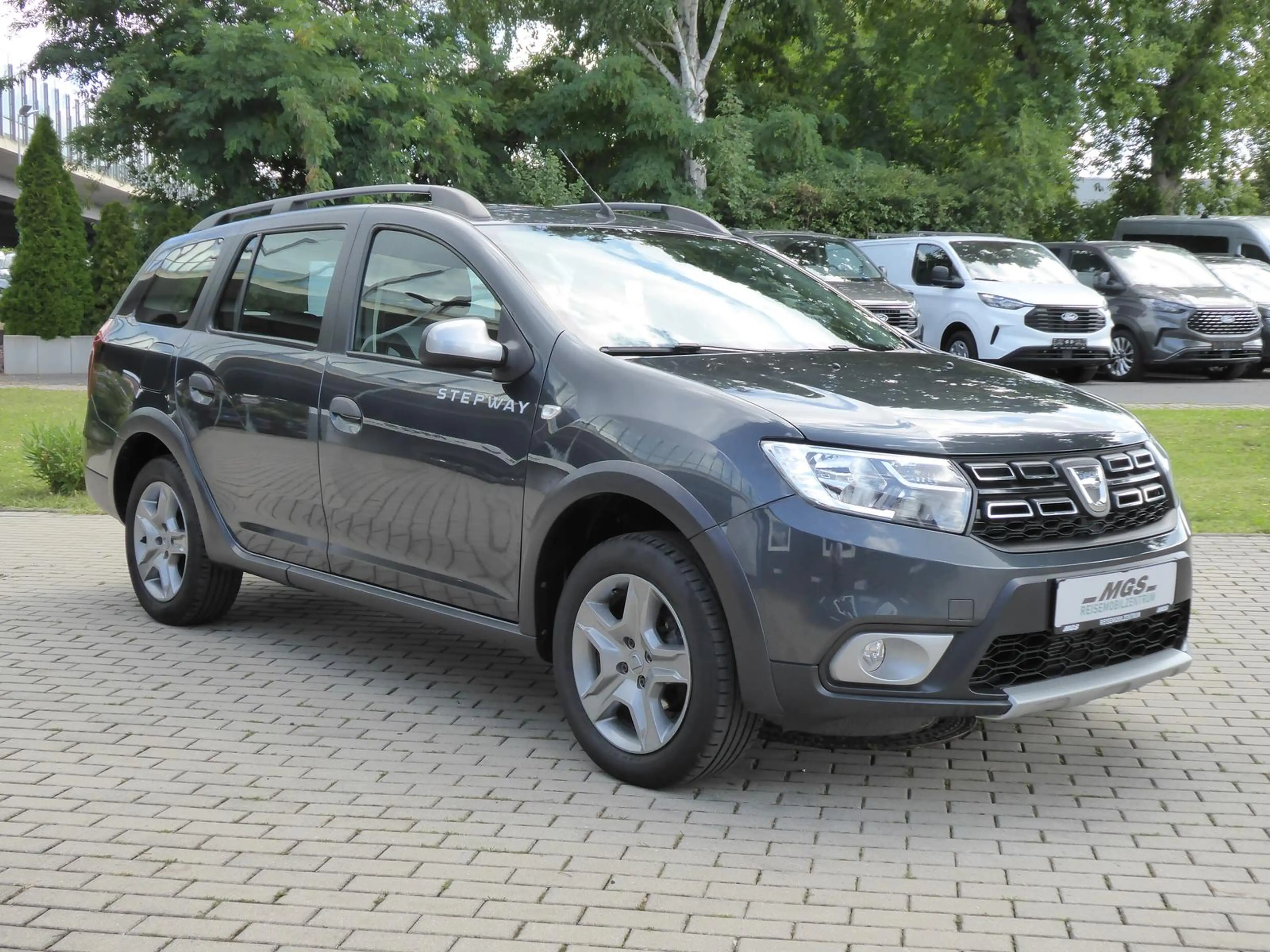 Dacia Logan 0.9 TCE 'Stepway' #RFK #LMF #NAVI #KLIMA #DAB — photo 4