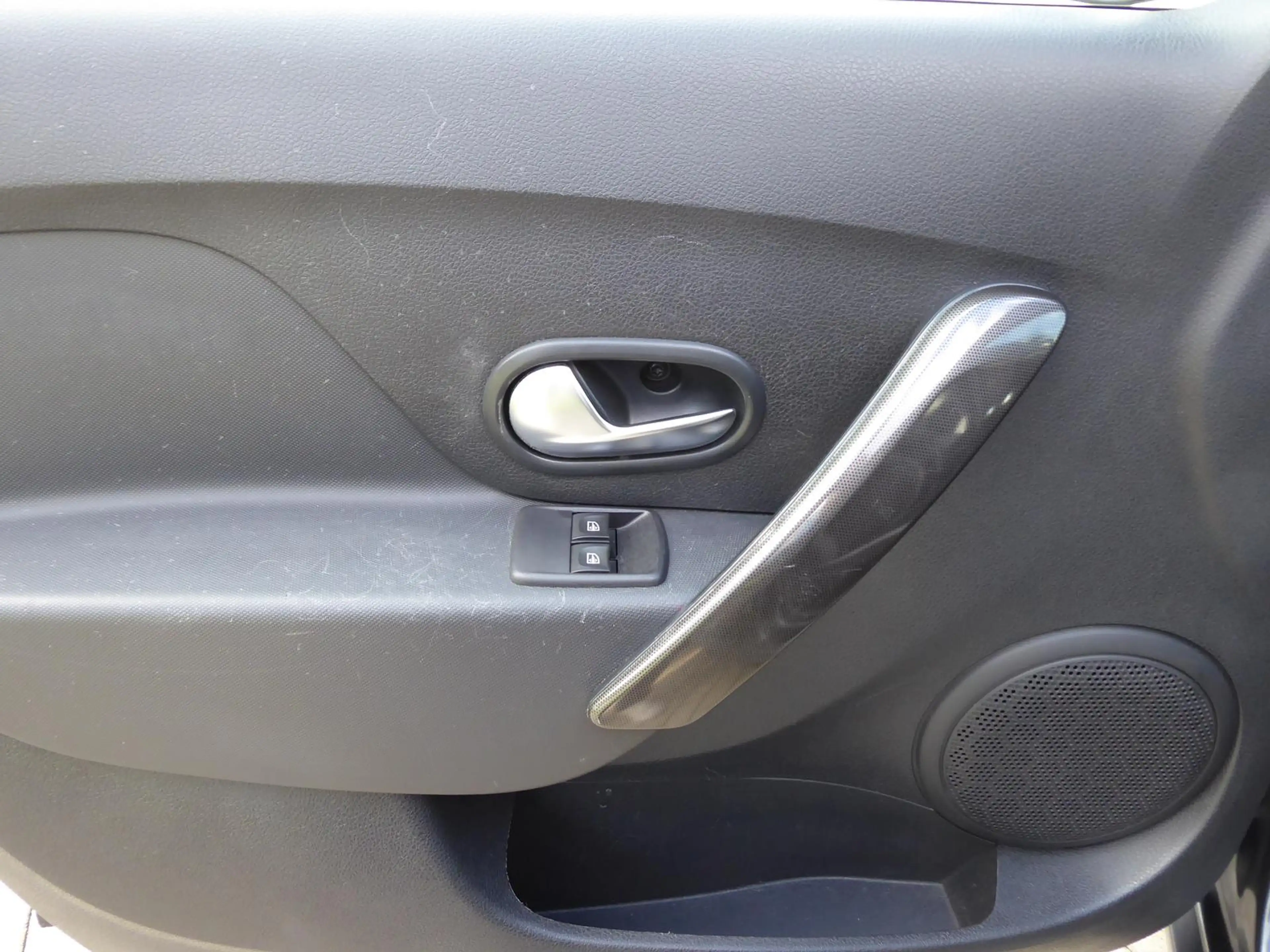 Dacia Logan 0.9 TCE 'Stepway' #RFK #LMF #NAVI #KLIMA #DAB — photo 13