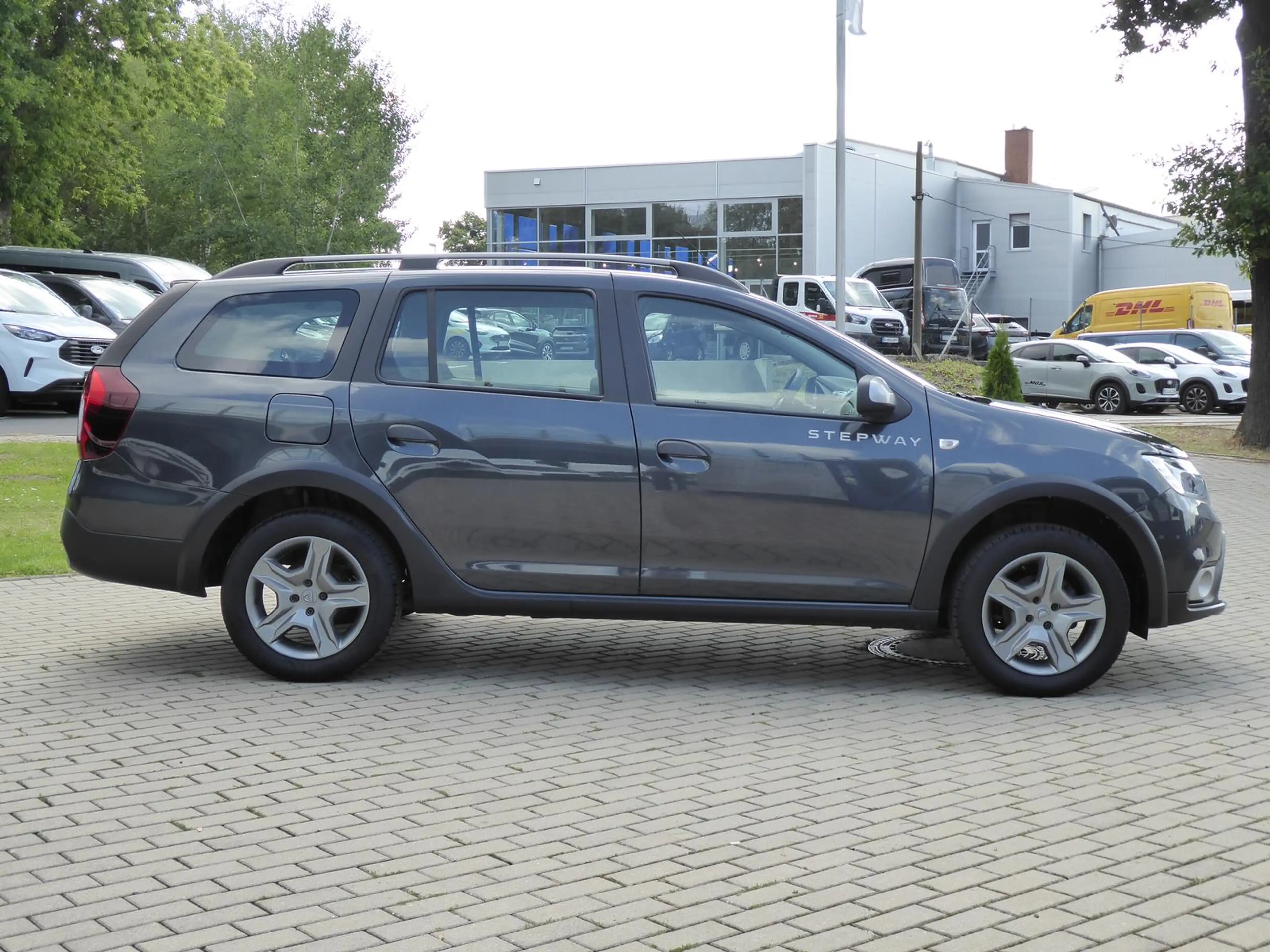 Dacia Logan 0.9 TCE 'Stepway' #RFK #LMF #NAVI #KLIMA #DAB — photo 5