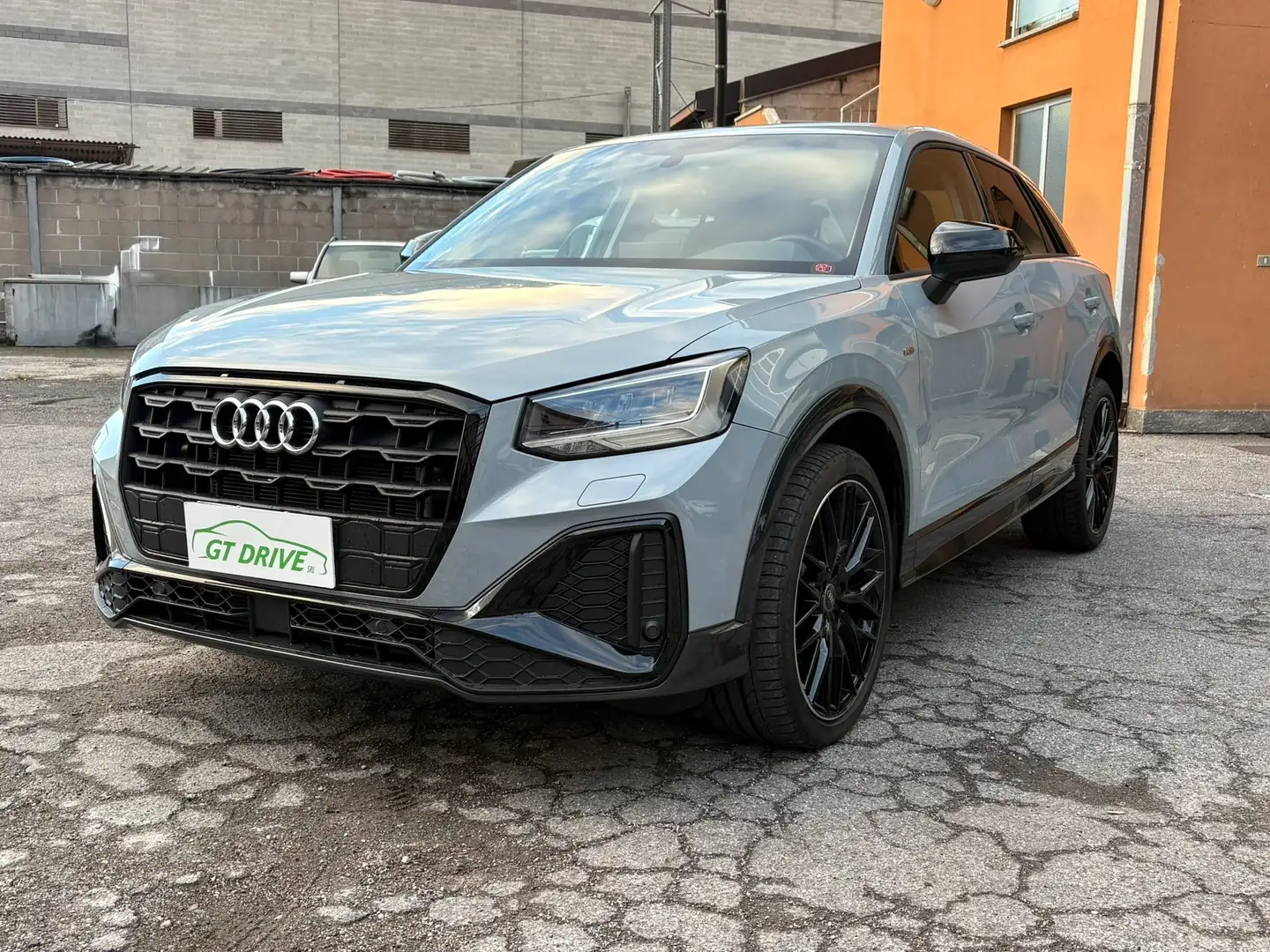 Audi Q2 Q2 I 2021 35 1.5 tfsi s-tronic SLINE S-LINE S LINE Gris - 1