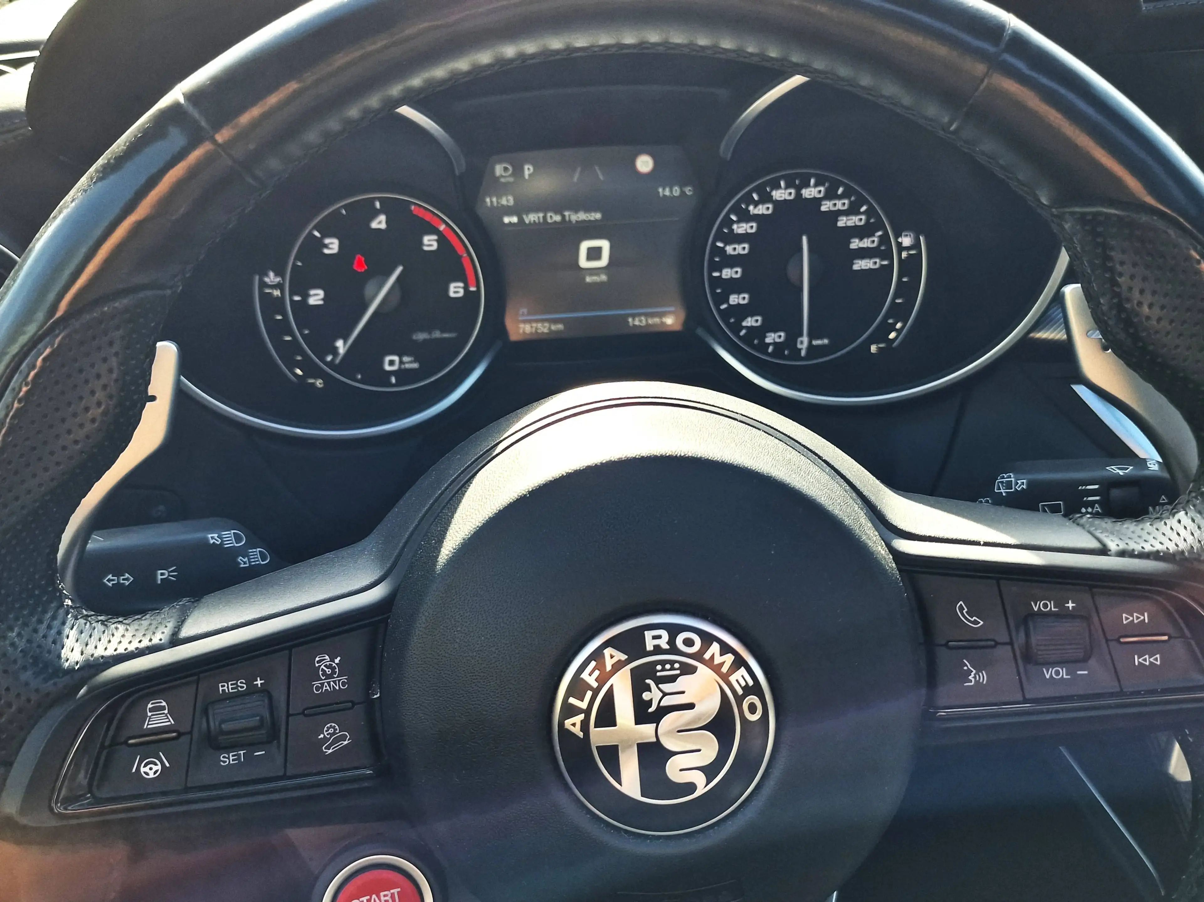 Alfa Romeo Stelvio 2.2 MJD Veloce Q4 — photo 17