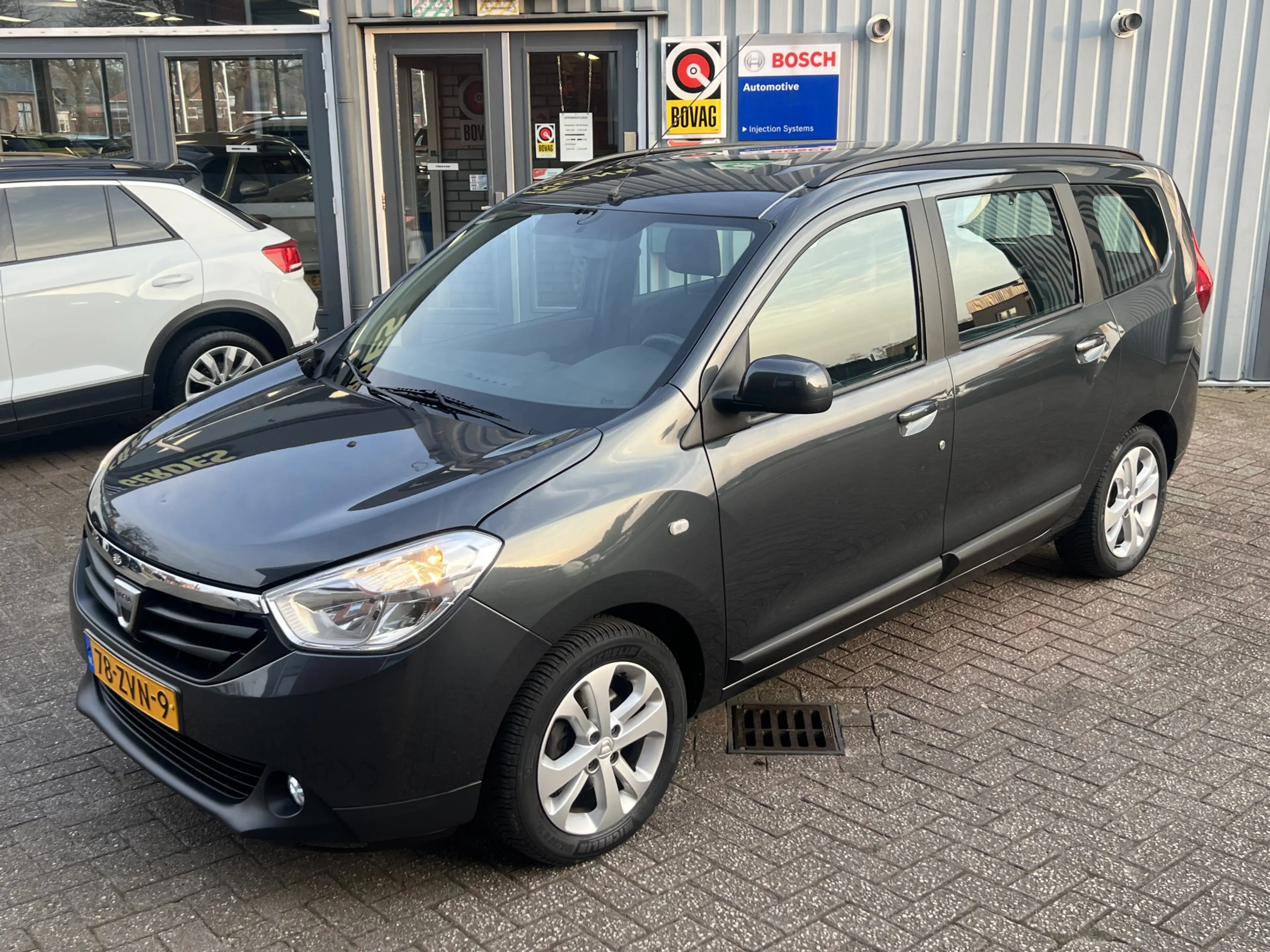 Dacia Lodgy 1.2 TCe Lauréate 5p. | EERSTE EIGENAAR | AIRCO | N — photo 14