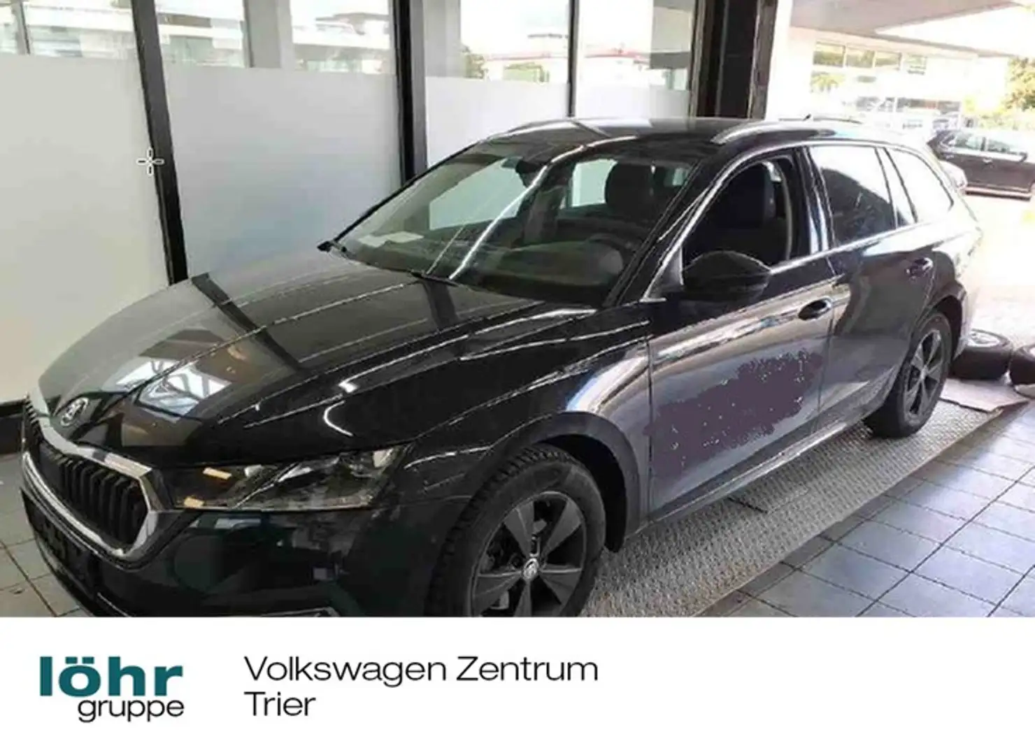 Skoda Octavia Combi 2.0 TDI DSG Style Matrix, Navi Noir - 1