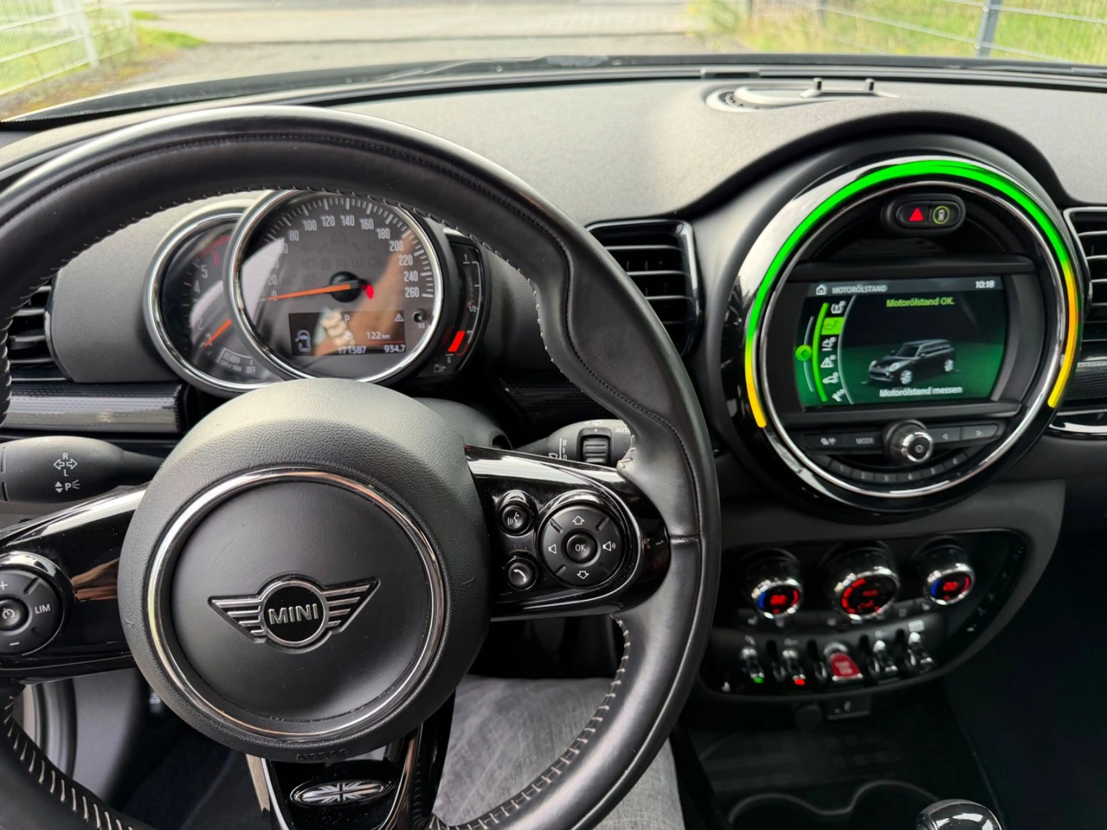 MINI Cooper D Clubman Aut./Panorama/Leder-Voll! — photo 3