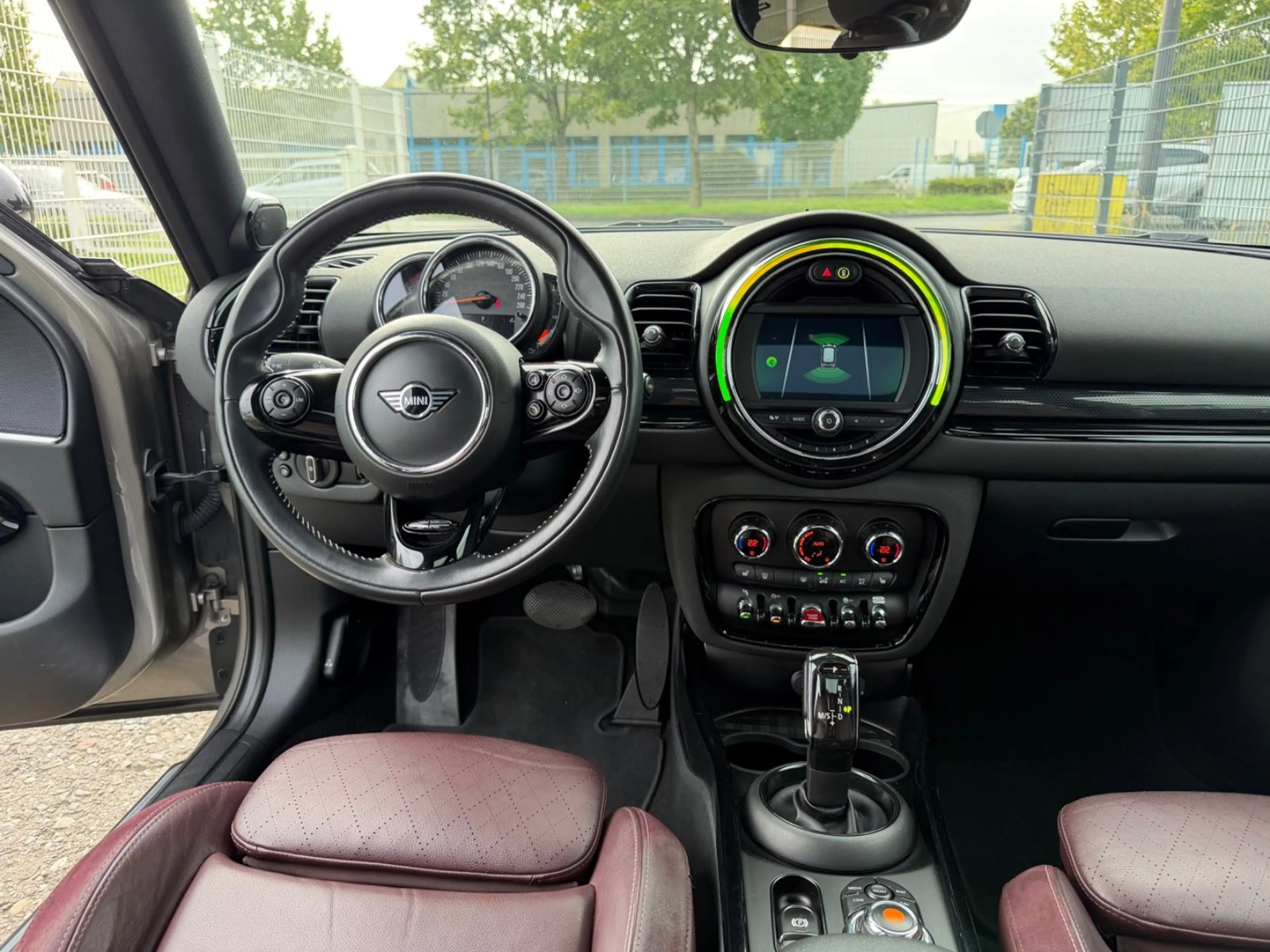 MINI Cooper D Clubman Aut./Panorama/Leder-Voll! — photo 4