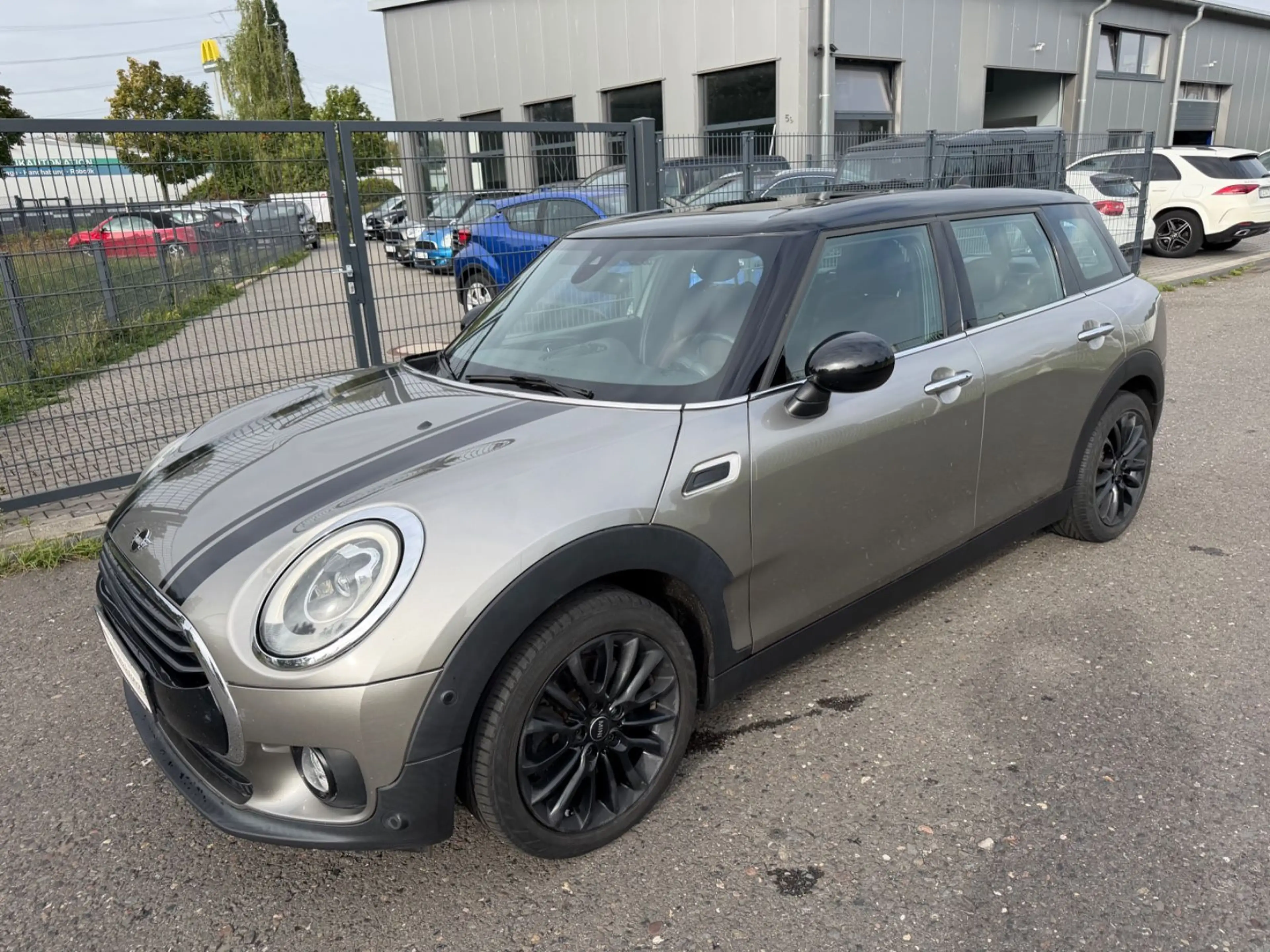 MINI Cooper D Clubman Aut./Panorama/Leder-Voll! — photo 10