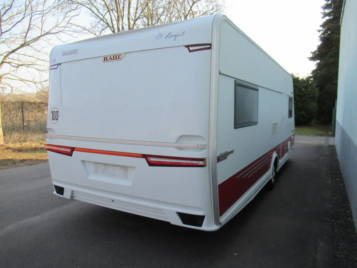 Kabe Royal 590 LGLE KS 2.Hd/Mover/LM/Radio-CD/ATC... Wit - 2