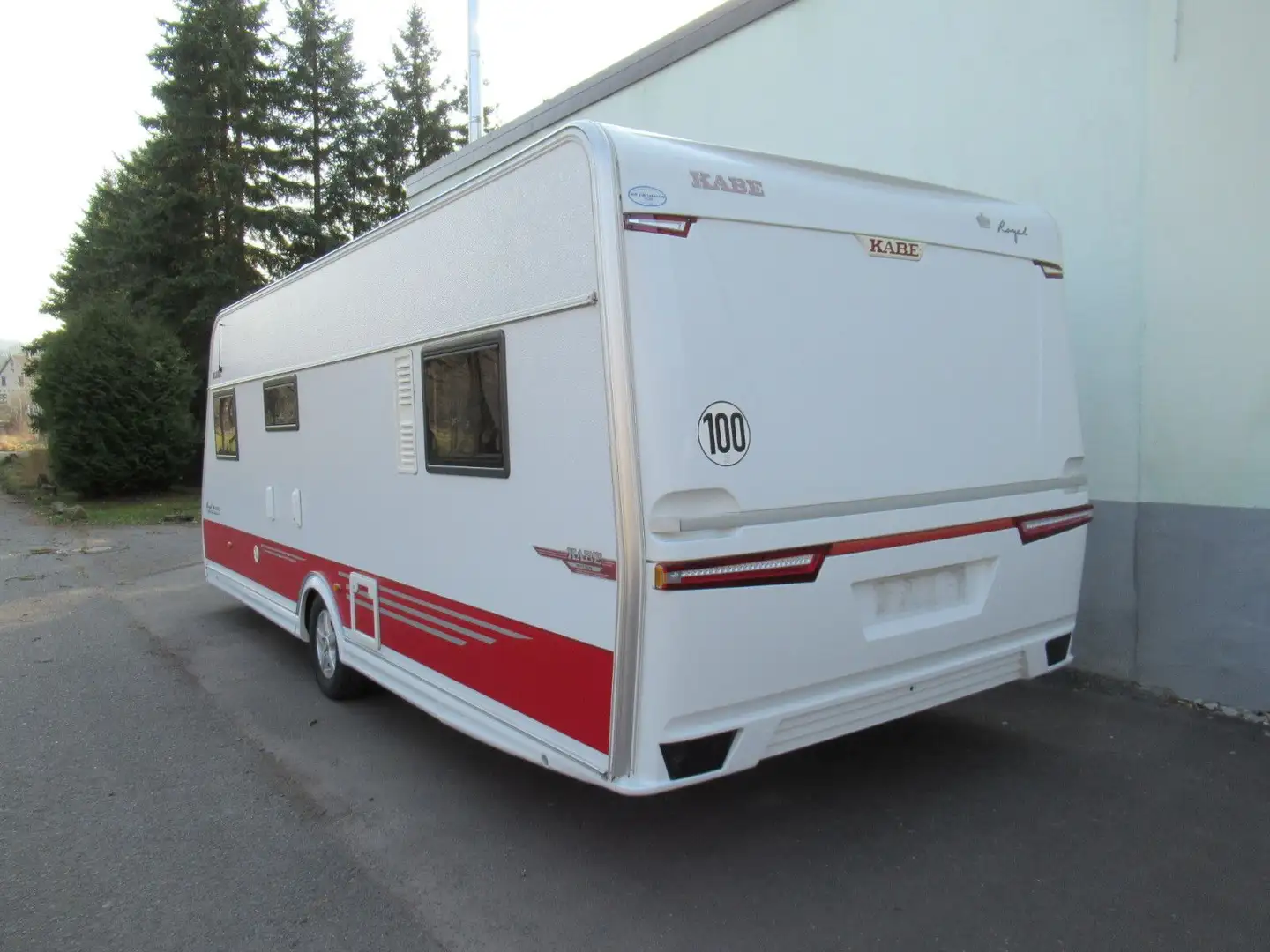Kabe Royal 590 LGLE KS 2.Hd/Mover/LM/Radio-CD/ATC... Wit - 1
