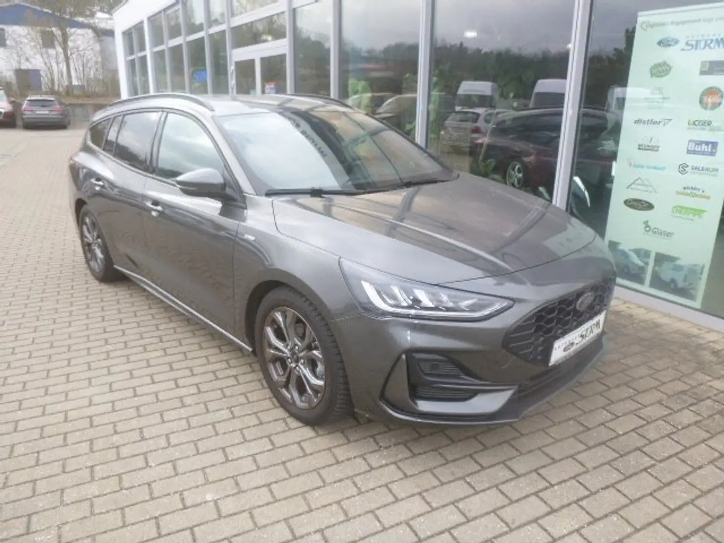 Ford Focus ST-Line Gris - 1