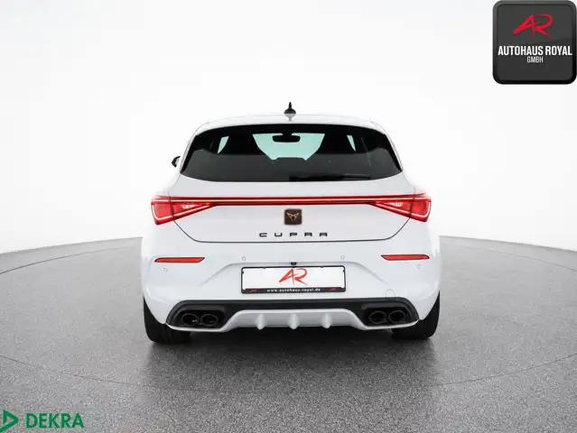 Cupra Leon view 4
