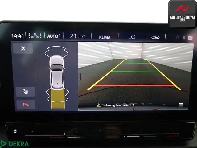 Cupra Leon view 15