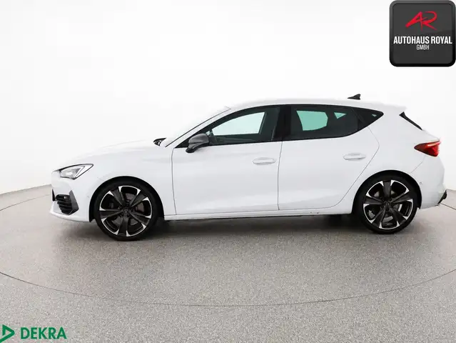 Cupra Leon view 2