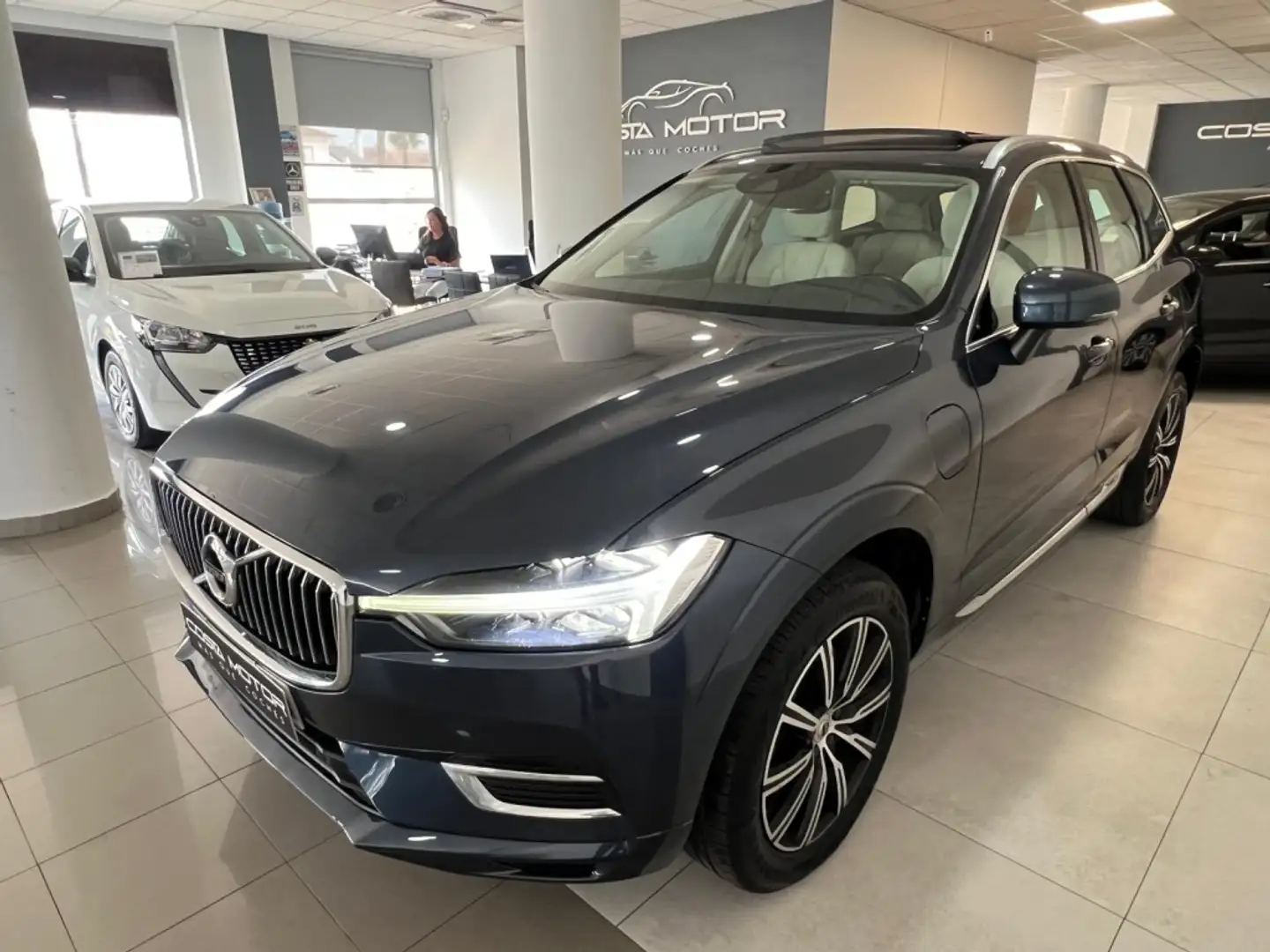 Volvo XC60 T6 Twin Recharge Inscription Azul - 1