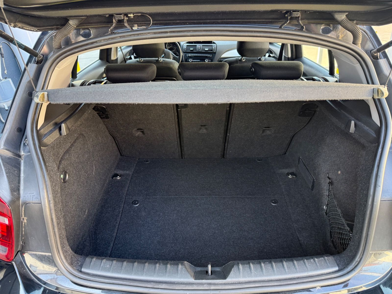BMW 118 d / XENON/NAVI/PDC/SITZHEIZUNG — photo 9