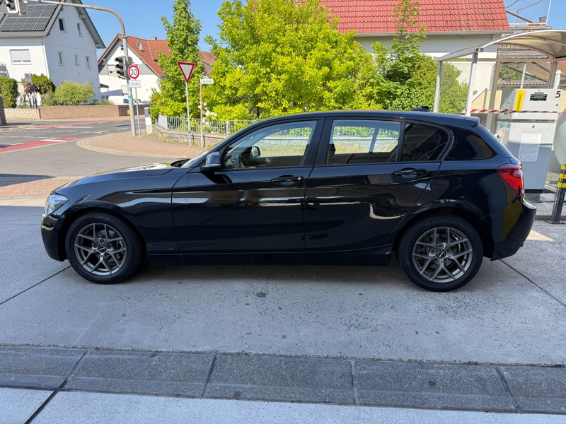 BMW 118 d / XENON/NAVI/PDC/SITZHEIZUNG — photo 4