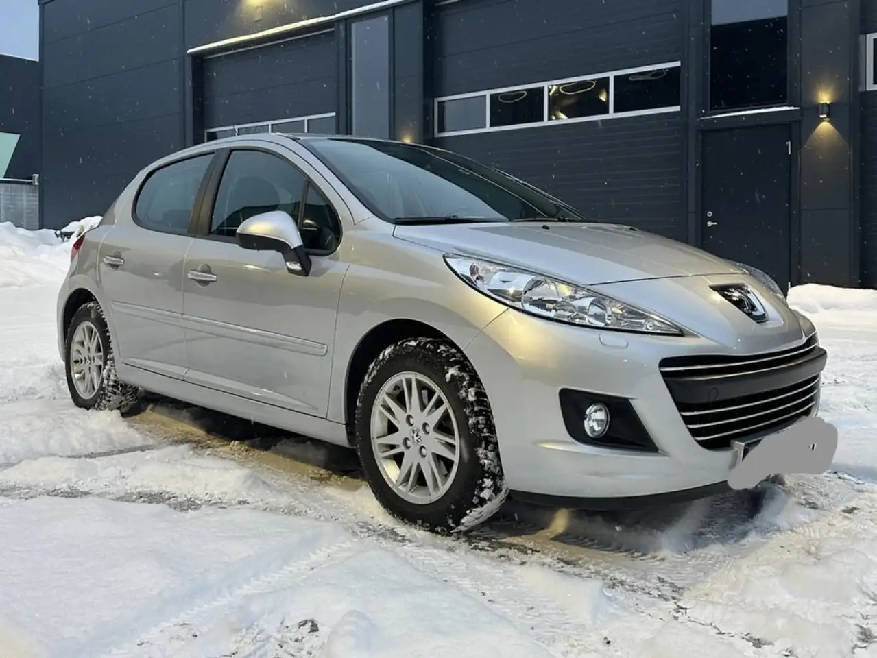 Peugeot 207 1.4e 90ch Premium 2-tronic