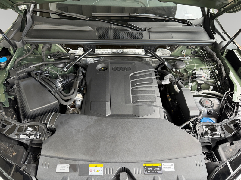 Audi Q5 Sportback TDI q. 2x S line AHK Tech+ eHeck — photo 15