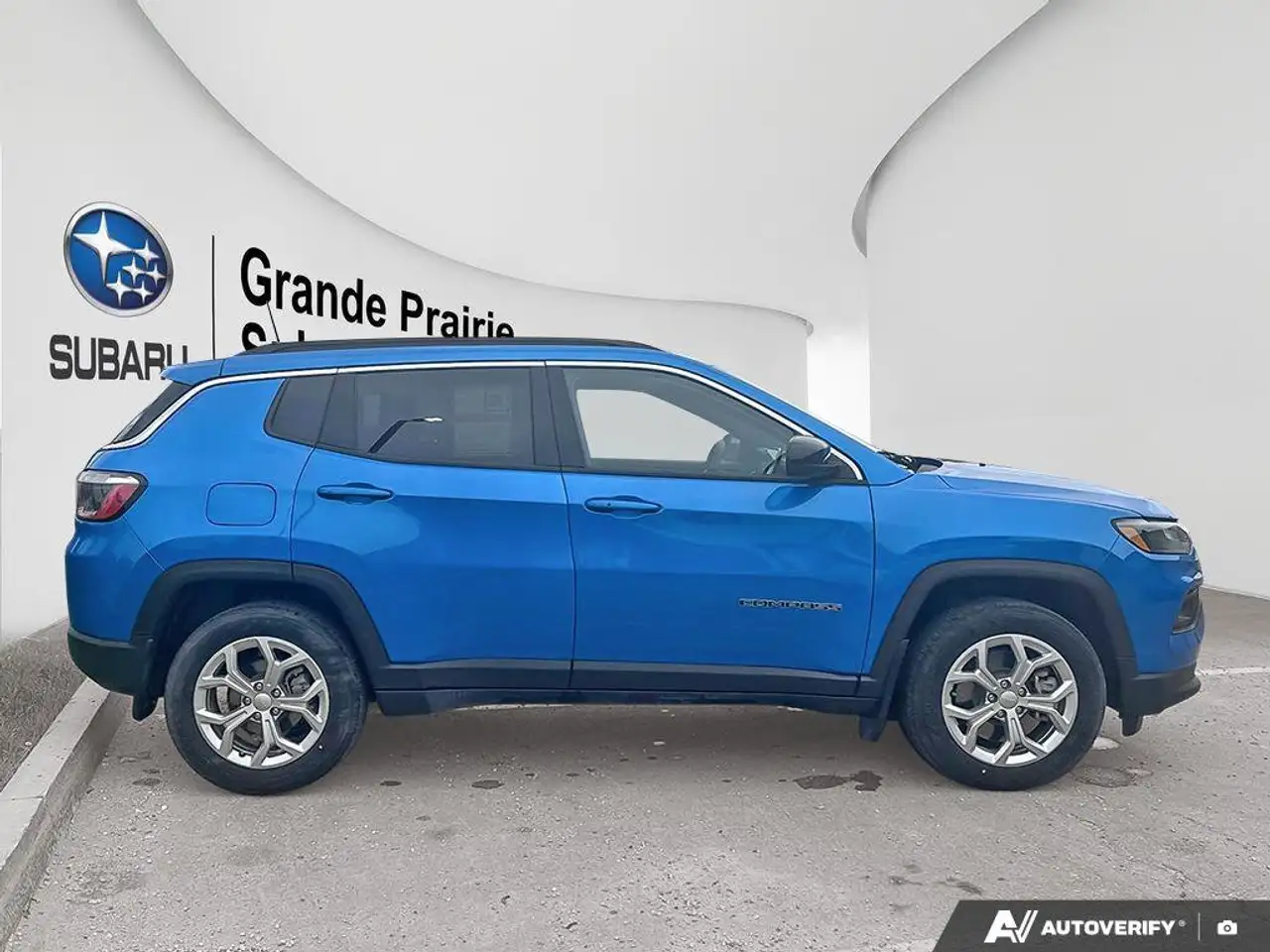 Jeep Compass снимка Jeep Compass