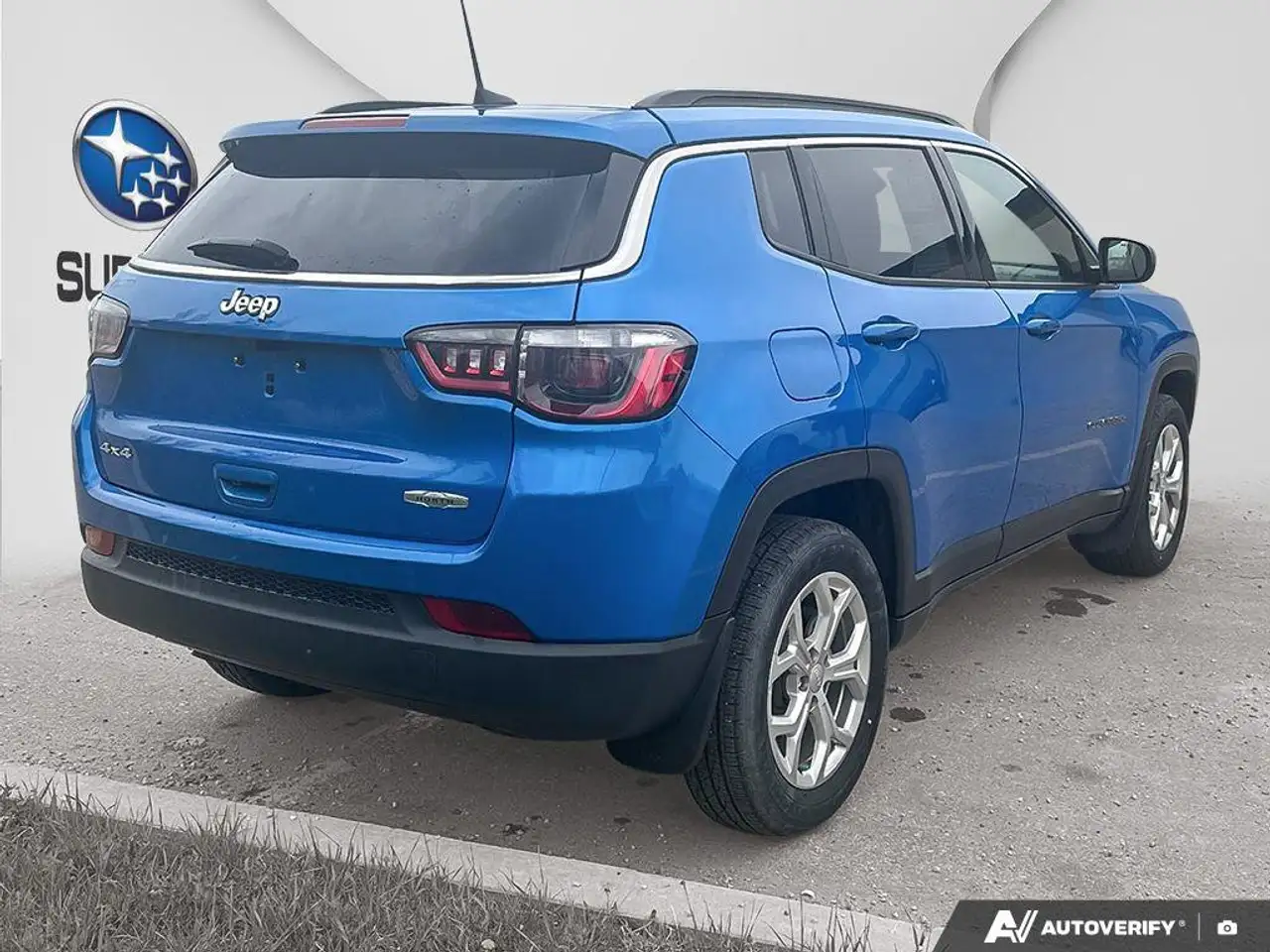 Jeep Compass снимка Jeep Compass