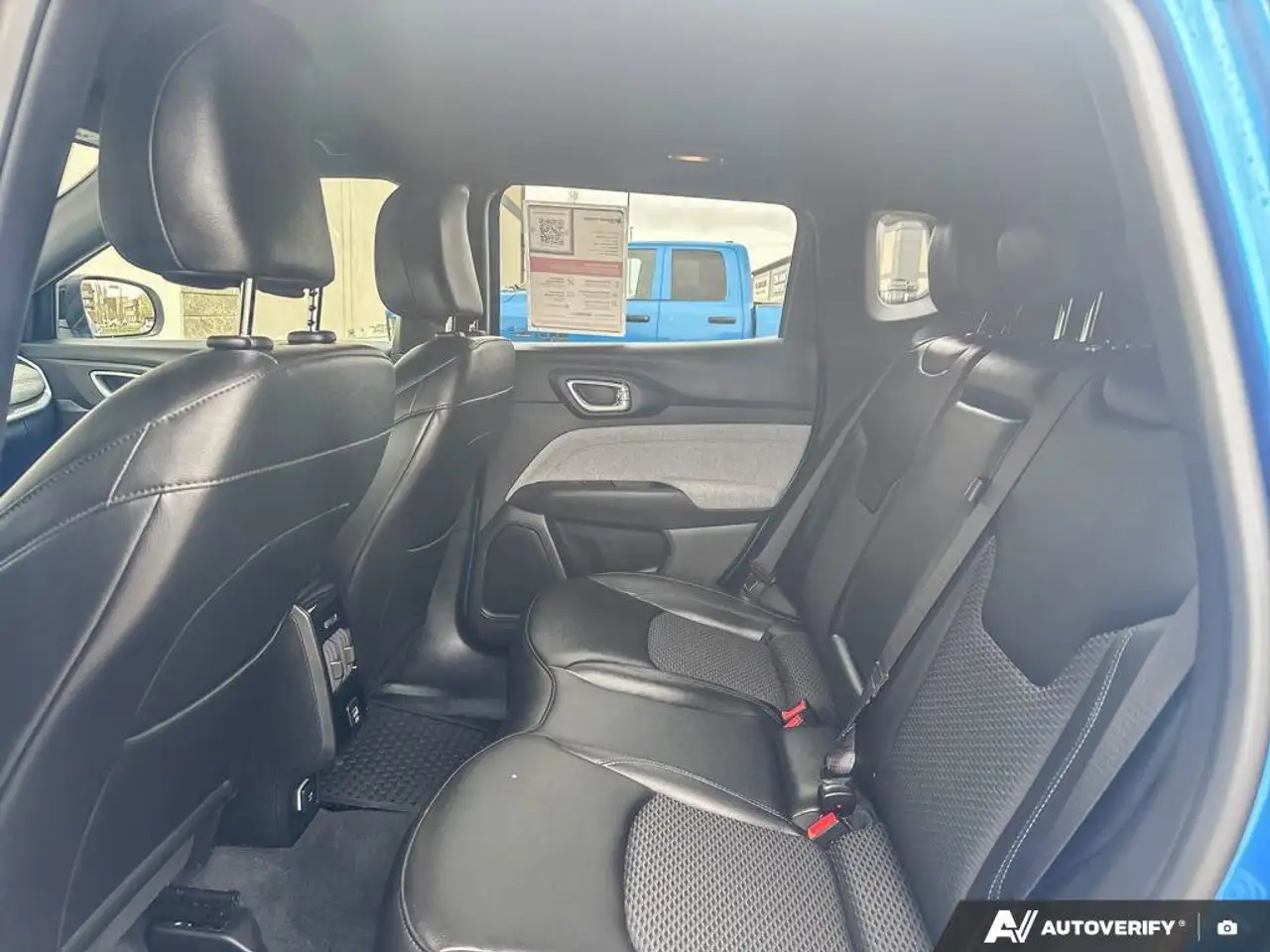 Jeep Compass снимка Jeep Compass