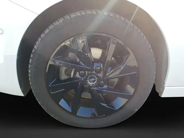 Opel Corsa view 8
