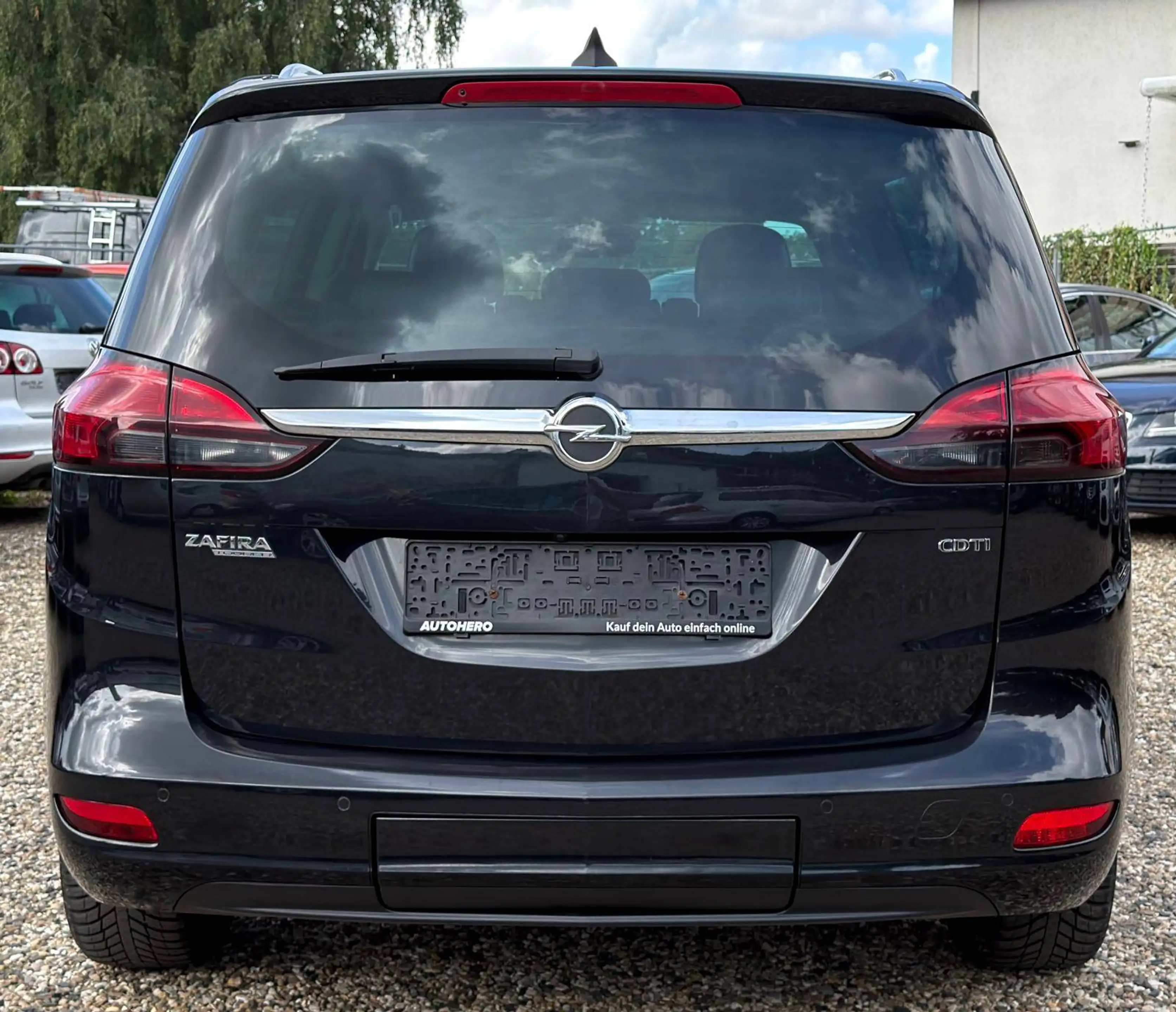 Opel Zafira Tourer 2.0 CDTI Innovation 7Sitzer Volleder Automatik Xenon R.Kamera SHZ PDC Navi Klima Scheckheft Euro6 — photo 4