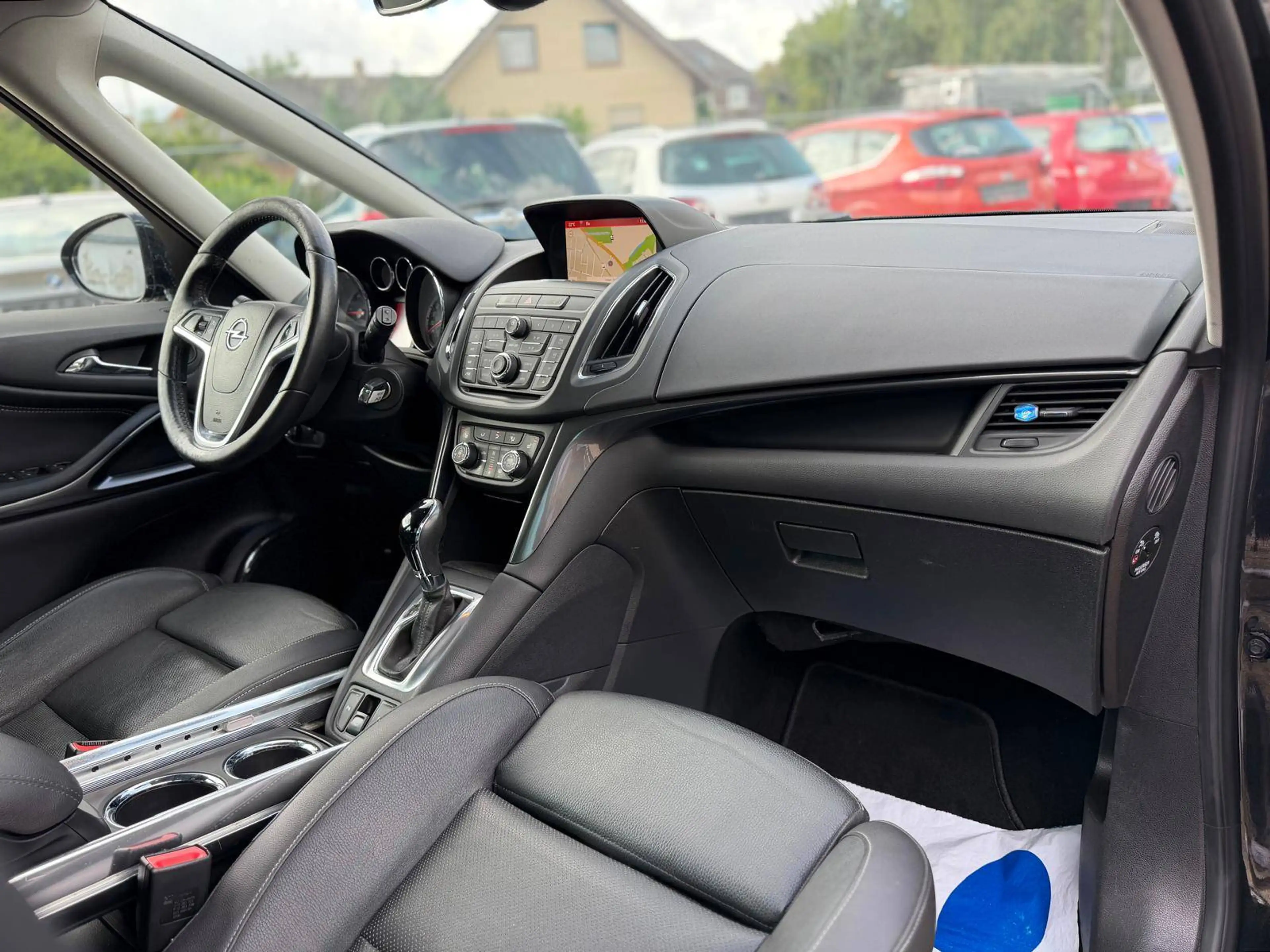 Opel Zafira Tourer 2.0 CDTI Innovation 7Sitzer Volleder Automatik Xenon R.Kamera SHZ PDC Navi Klima Scheckheft Euro6 — photo 13