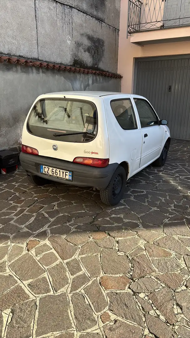 Fiat 600 1.1 Active (class) - 2