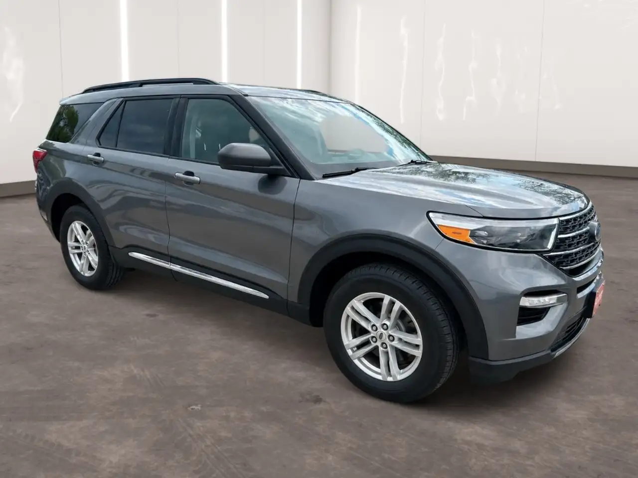 Ford Explorer снимка Ford Explorer