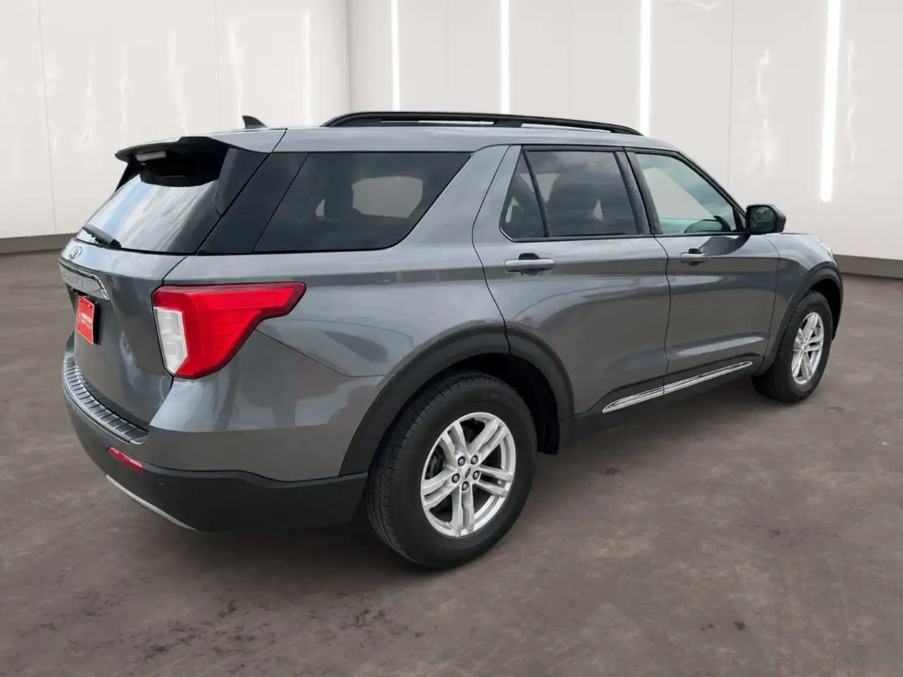 Ford Explorer снимка Ford Explorer