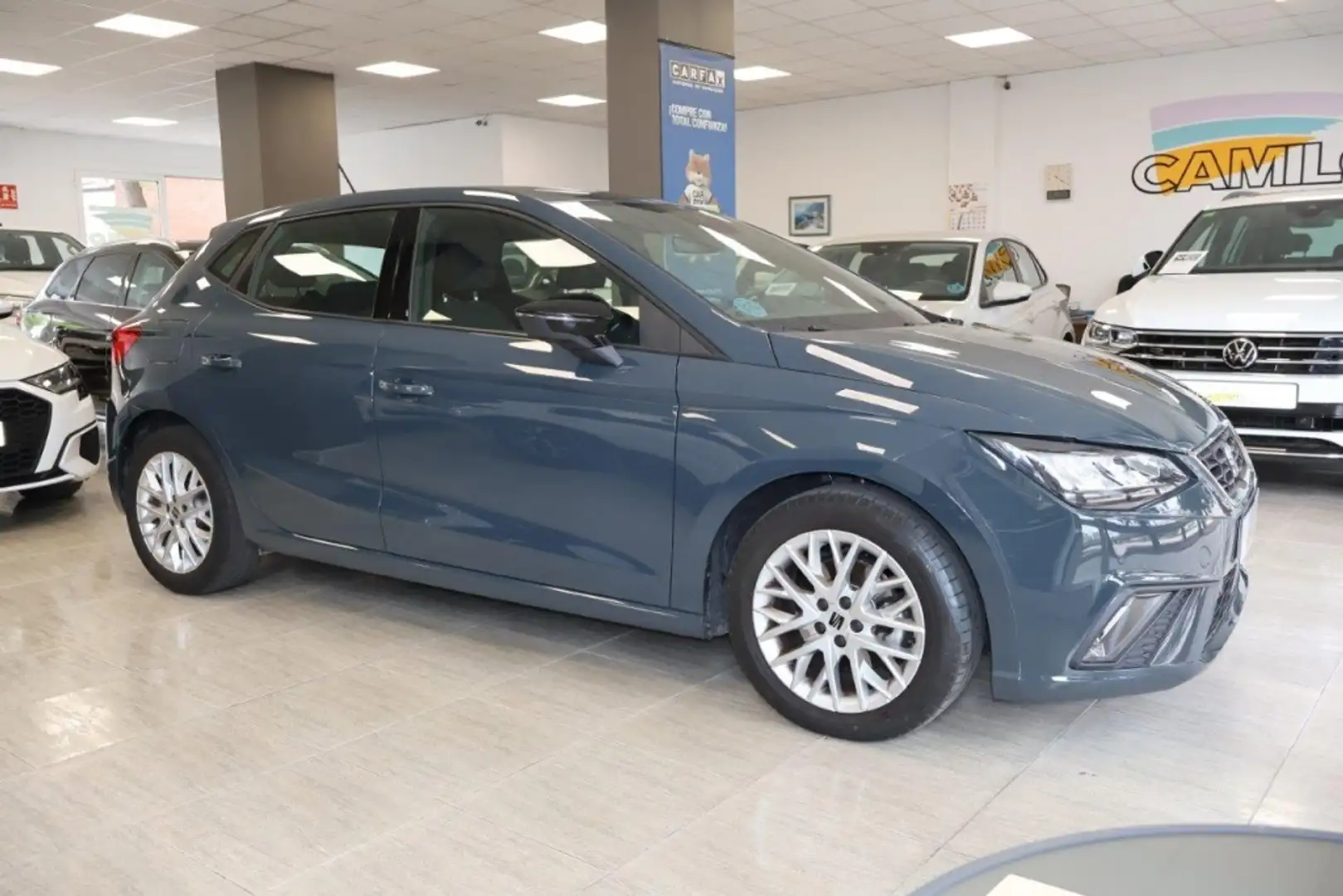SEAT Ibiza 1.0 TSI S&S FR XS 115 Gris - 1