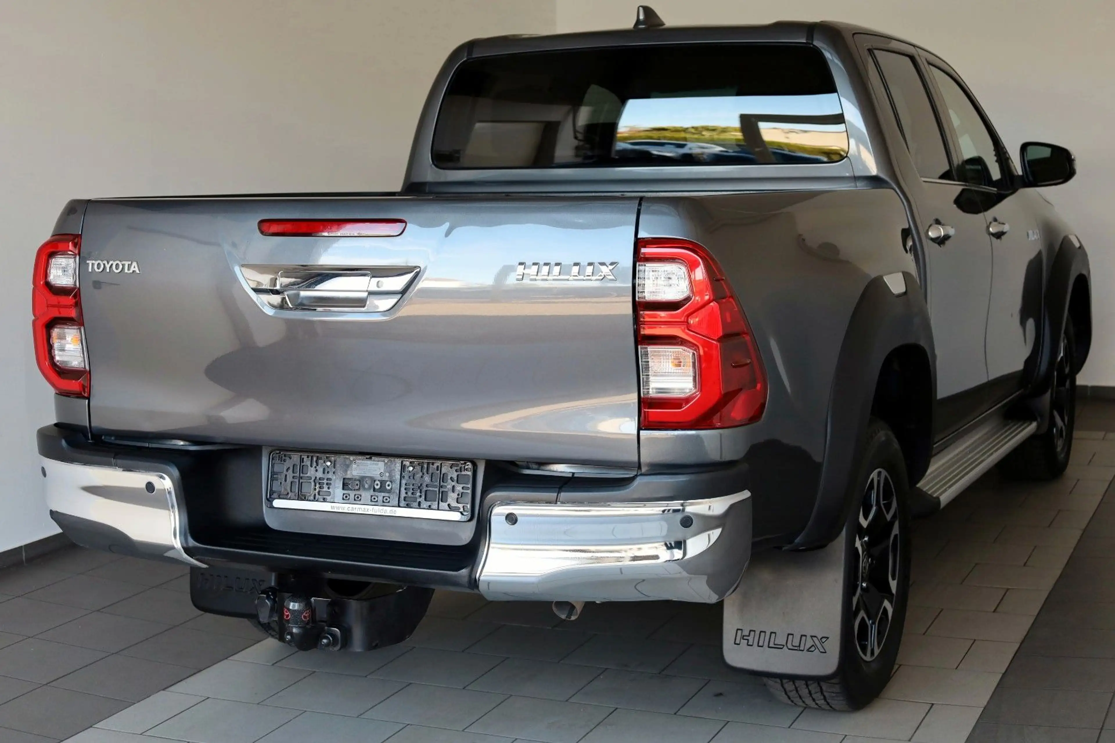 Toyota Hilux Executive 2.8D-4D 4x4,Navi,Kamera,ACC,AHK — photo 2