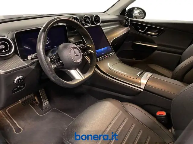 Mercedes-Benz 220 view 10