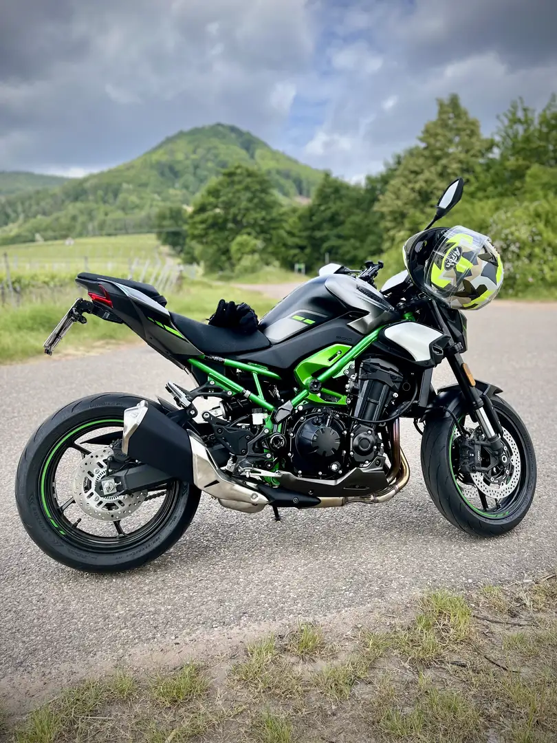 Kawasaki 900 Z Vert - 1