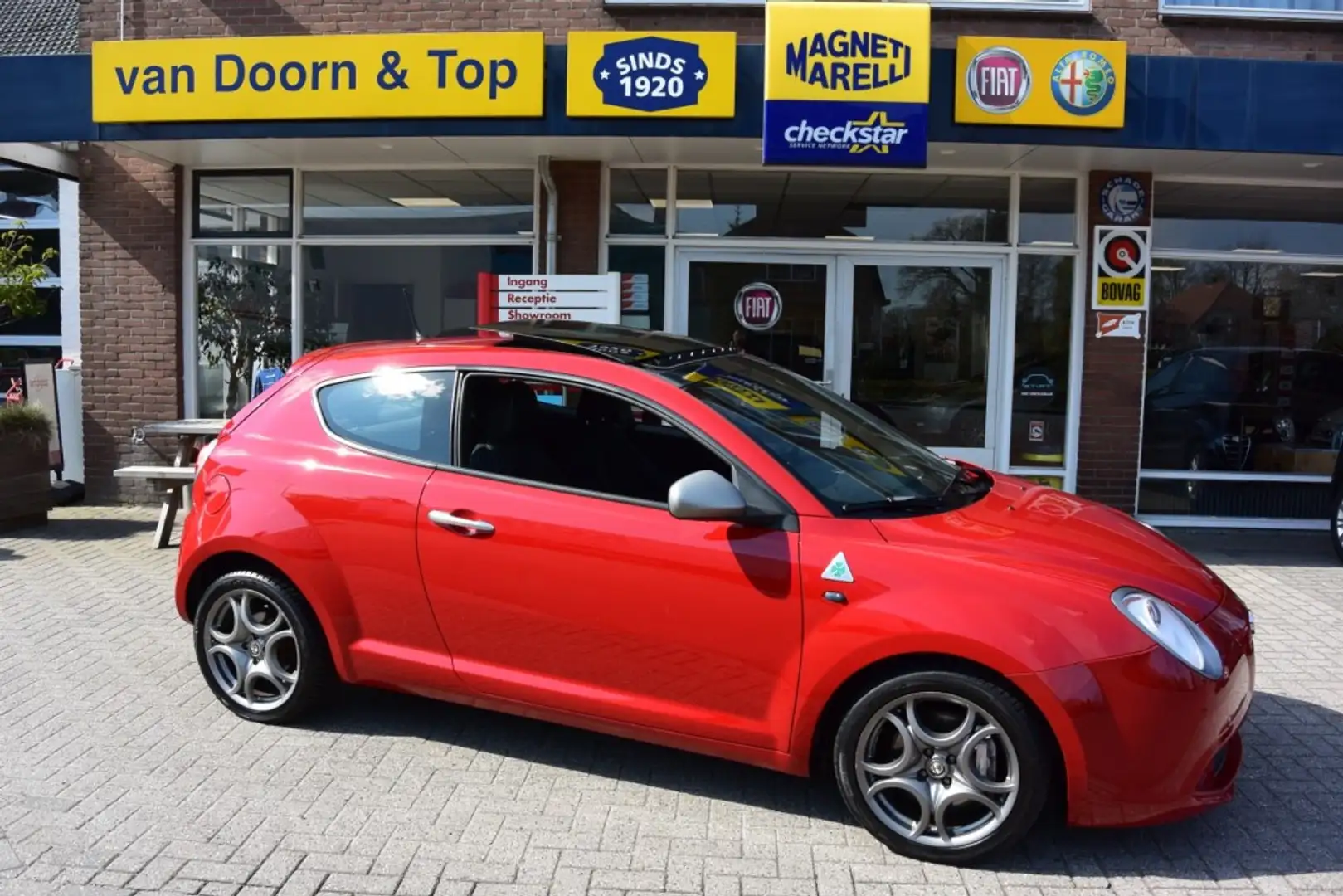 Alfa Romeo MiTo 1.4 T QV Rot - 1